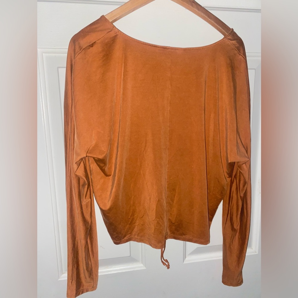 Beautiful copper rouched shirt - Picture 2 of 4